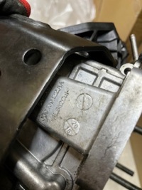 фото thumb №3, Audi головка q7 3.0 tdi 059 crt