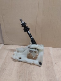 фото thumb №1, Toyota rav4 iii 2,2 домкрат перемикання передач вибірник