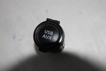 фото thumb №1, Гніздо port usb aux suzuki swift mk8 gd20