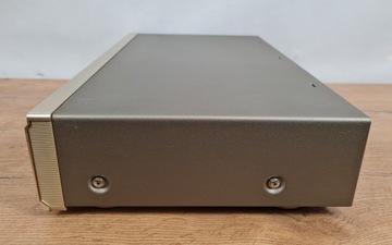 Denon DCD-755AR — CD-плеер + пульт дистанционного управления