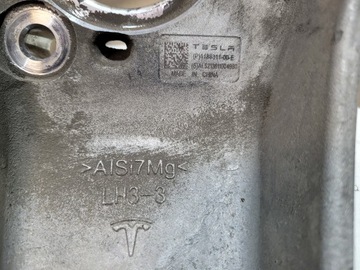 фото thumb №6, Поворотный кулак левый перед tesla модель y оригинал