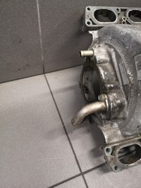 фото thumb №13, Крышка часть нижняя коллектор audi a8 d2 4.2 fl