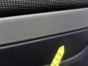 фото thumb №8, Citroen c4 cactus 14- боковина обивка дверь перед правая 98011901zd
