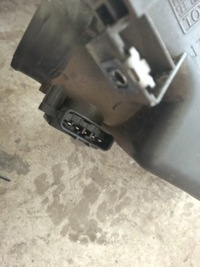 фото thumb №11, Toyota оригинальный номер 17705-0d041 корпус фильтра воздуха 222040j010 mb1974003010