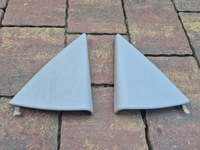 фото thumb №1, Заглушка трикутник крила права mercedes sl r129