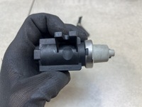 фото thumb №8, Клапан вакуумa audi a4 b6 2.5 tdi 1j0906627b