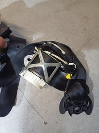 фото thumb №6, Ремни безопасности левый-правый vw polo v 6r 3d nr. 6r3857705-6r3857706