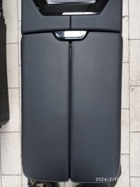 фото thumb №8, Підлокітник тунель середній бардачок renault austral 2022r