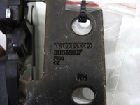 фото thumb №7, Замок крышки борта правый volvo xc90 i