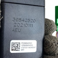 фото thumb №9, Volvo xc90 пряжка заднього поперечина безпеки