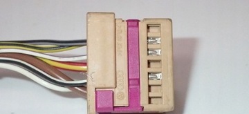 фото thumb №5, Разъём штекер соединитель бежевая audi a6 c6 4f0972483a
