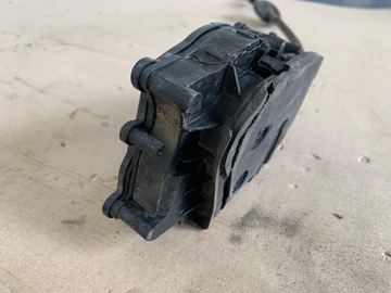 фото thumb №15, Ford mustang mach-e rwd 2021r 75.7 kwh замок дверь правые перед оригинал