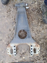 фото thumb №8, Кронштейн міст daf