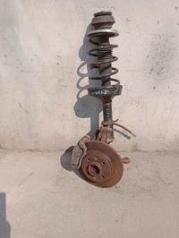 фото thumb №1, Ліва поворотний кулак підвіска амортизаторна стійка ступиця renault thalia 1.2