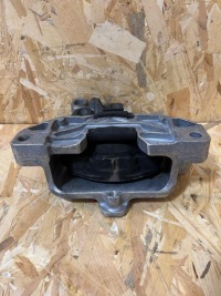 Подушка кронштейн коробки передач mercedes w177 w247 x247 бензин a2472403200 Киев, фото thumb