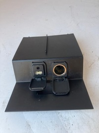 фото thumb №1, Роз'єм usb прикурювача mazda cx5 kd45-644a1