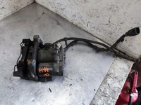 фото thumb №1, Ford mondeo mk5 супорт електричний правий задня