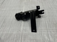 фото thumb №1, Кронштейн кронштейн alfa romeo stelvio quadrifoglio qv