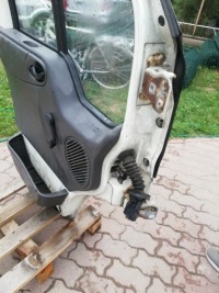 фото thumb №4, Дверь левая передние forda transita t350