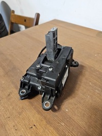 фото thumb №1, Выборщик домкрат audi r8 4s 4s1713041c