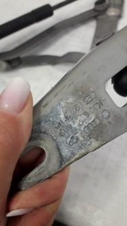 фото thumb №10, Audi a4 b7 петлі кришки зад 8e5827301c