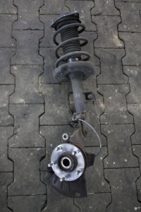 фото thumb №1, Амортизаторна стійка поворотний кулак правий перед hyundai i40 1.7 d