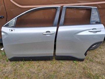 фото thumb №1, Toyota corolla cross дверь левая перед зад комплект 1l0