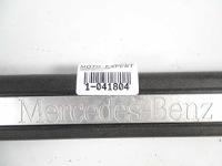фото thumb №4, Mercedes w245 молдинг поріг накладка правий перед