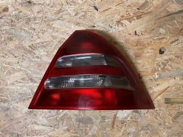 фото thumb №1, Лампа права правий зад задня mb c-klasa w203 sedan