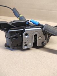 фото thumb №3, Замок дверь левый перед renault laguna iii 4 pin 805010004r