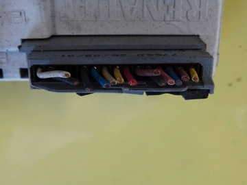 фото thumb №6, Дисплей часы renault scenic i p8200028364a nr725