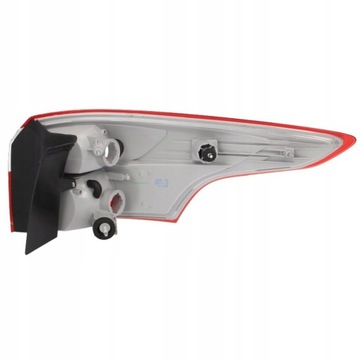 фото thumb №3, Лампа зад l ford focus універсал 07.10-11.14 tyc 11-11