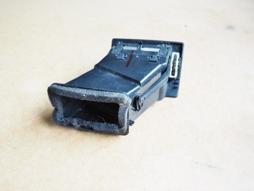 фото thumb №5, Mercedes w169 решётка воздуховод наддув правая 1698300254 w консоли