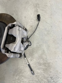 фото thumb №6, Тормозные диски тормозные колодки суппорты задняя a4 b9 a5 8w 2.0 tfsi 23r