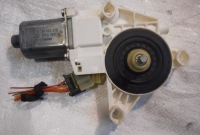 фото thumb №1, Mercedes r w251 07r моторчик стекло правый перед