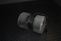 фото thumb №1, Повітродувка обігрівача audi a8 d3 0130111047