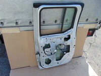 фото thumb №10, Дверь правый задняя nissan navara d40 серебристый