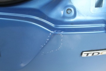 фото thumb №5, Кришка багажника kuga mk1 q8 запчастина нижня 08-12