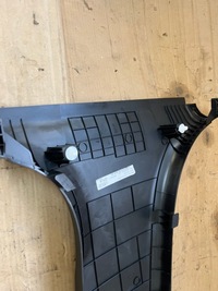 фото thumb №9, Hyundai i20 iii 3 2021r защита обшивка стойка среднего левая оригинал eur