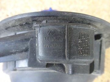 фото thumb №7, Vw golf iv 97-04 крышка заливка топлива 1j6809857f 1j0010331l 1j6810899a