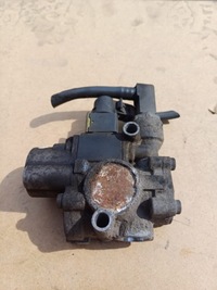 фото thumb №1, Клапан модулирующий блок пневматический ebs mercedes actros mp4 daf cf450 cf460