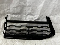 фото thumb №1, Решётка радиатора бампера перед правая bmw 7 g11 51118061126
