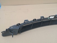 фото thumb №8, Решётка средняя бампера передний tesla 3 lift