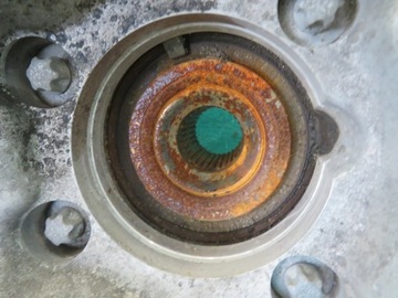 фото thumb №7, Поворотна опора ступиця лівий перед mercedes w253 glc 43 3.0 c клас amg 18r