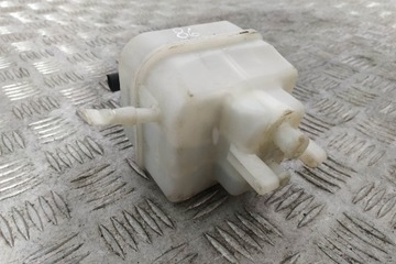 фото thumb №8, Бачок тормозной bmw 7 f01, f02 6782289 3.0l дизель 180kw 2011