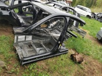 фото thumb №1, Bok поріг лівий bok блок двигуна porsche panamera 971 1