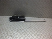 Купити Mazda 3 iii bm середня решітка обдув dekor консолі, фото thumb