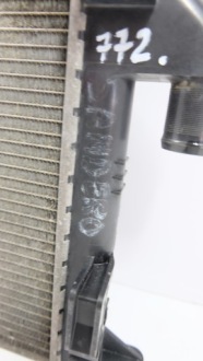 Dacia sandero1.4 радиатор воды 8200735039 с Разборки, фото thumb