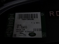 фото thumb №11, Оригінальний бампер передній 4pdc jaguar f-pace my21