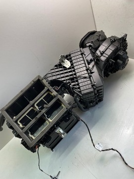 фото thumb №1, Vw touareg 7p6 отопитель 7p1820005q